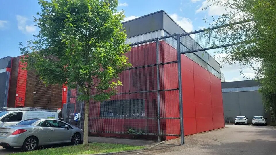 Flex dans Rouen à louer Photo du bâtiment- Image 1 de 12