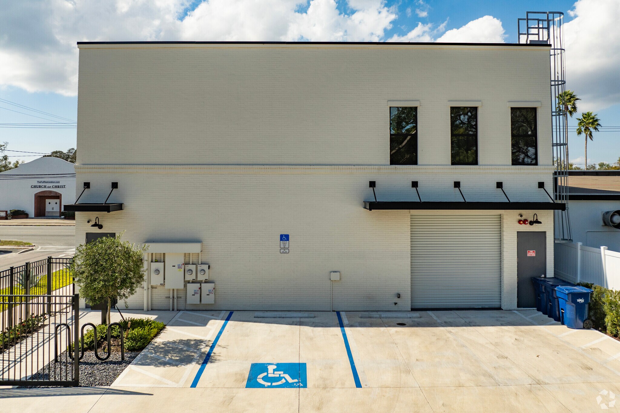 4703 N Nebraska Ave, Tampa, FL à louer Photo du bâtiment- Image 1 de 2