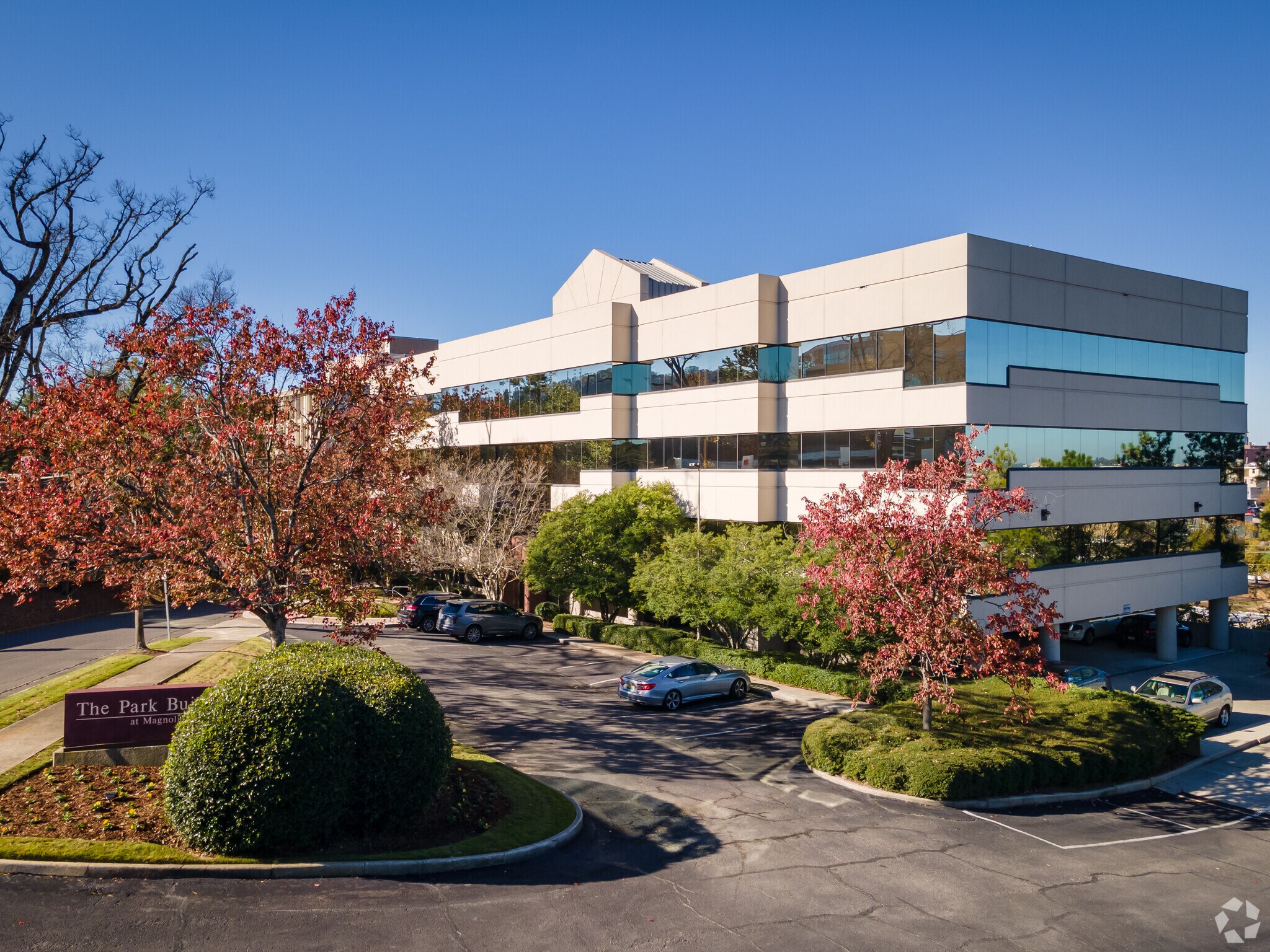 2140 11th Ave S, Birmingham, AL for lease Building Photo- Image 1 of 10