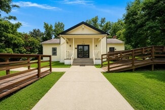 More details for 1309 15th St, Huntsville, TX - Retail for Sale