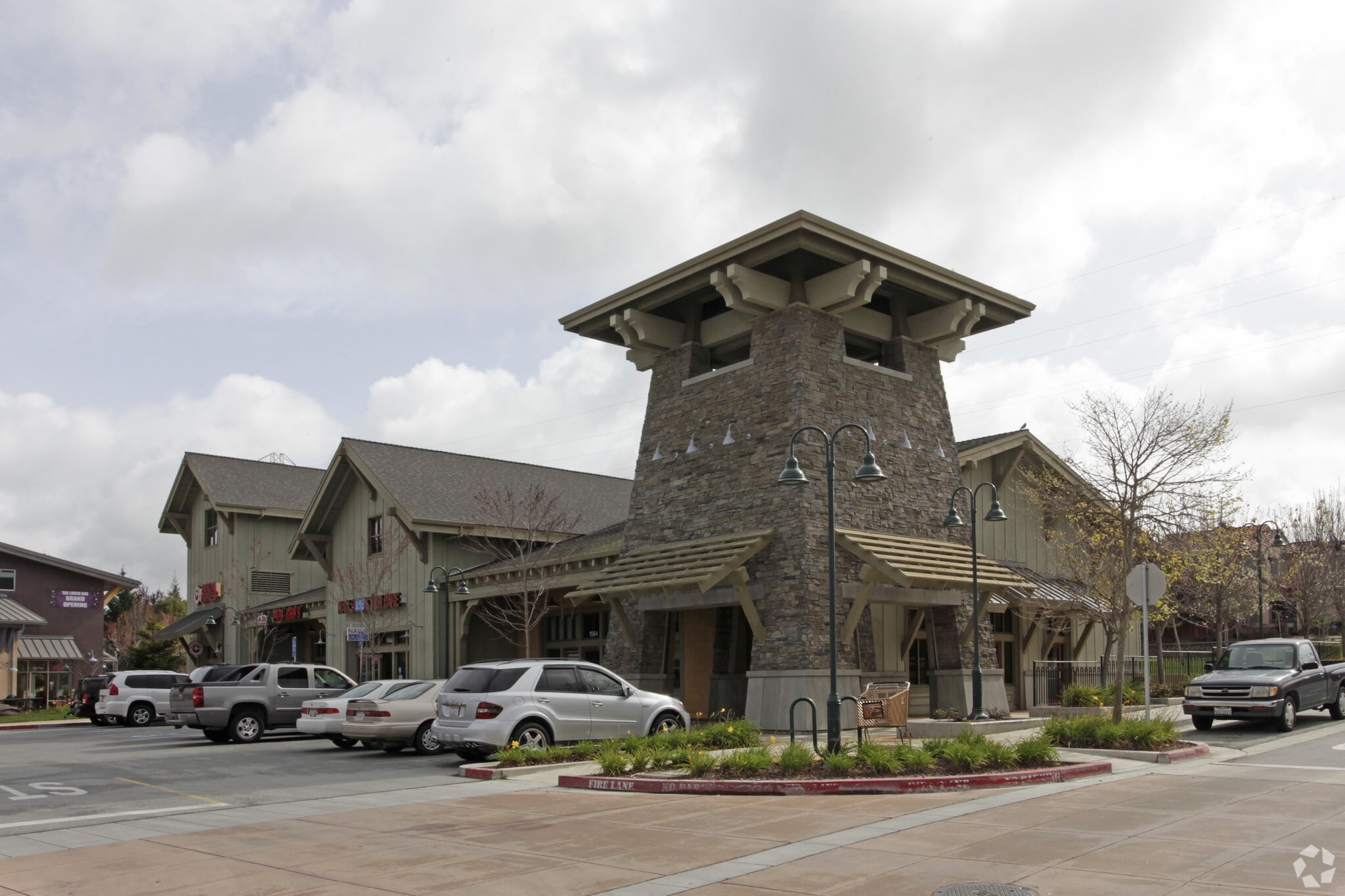 1562-1570 Constitution Blvd, Salinas, CA for lease Primary Photo- Image 1 of 6