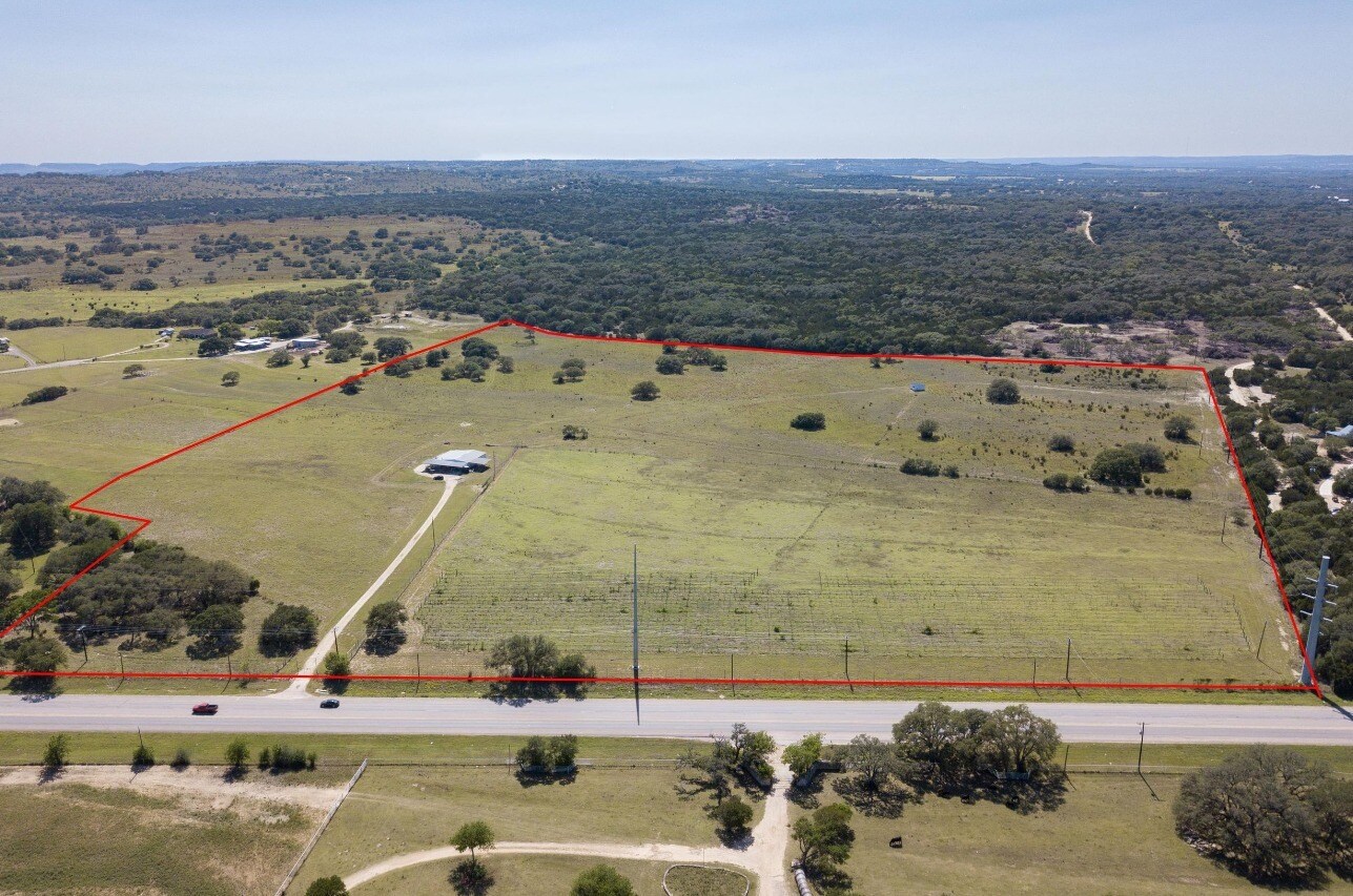 3009 N Hwy 281, Blanco, TX à vendre Photo du bâtiment- Image 1 de 1
