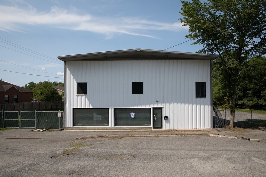 161 Temple Hill Rd, New Windsor, NY à louer - Photo du bâtiment - Image 1 de 15