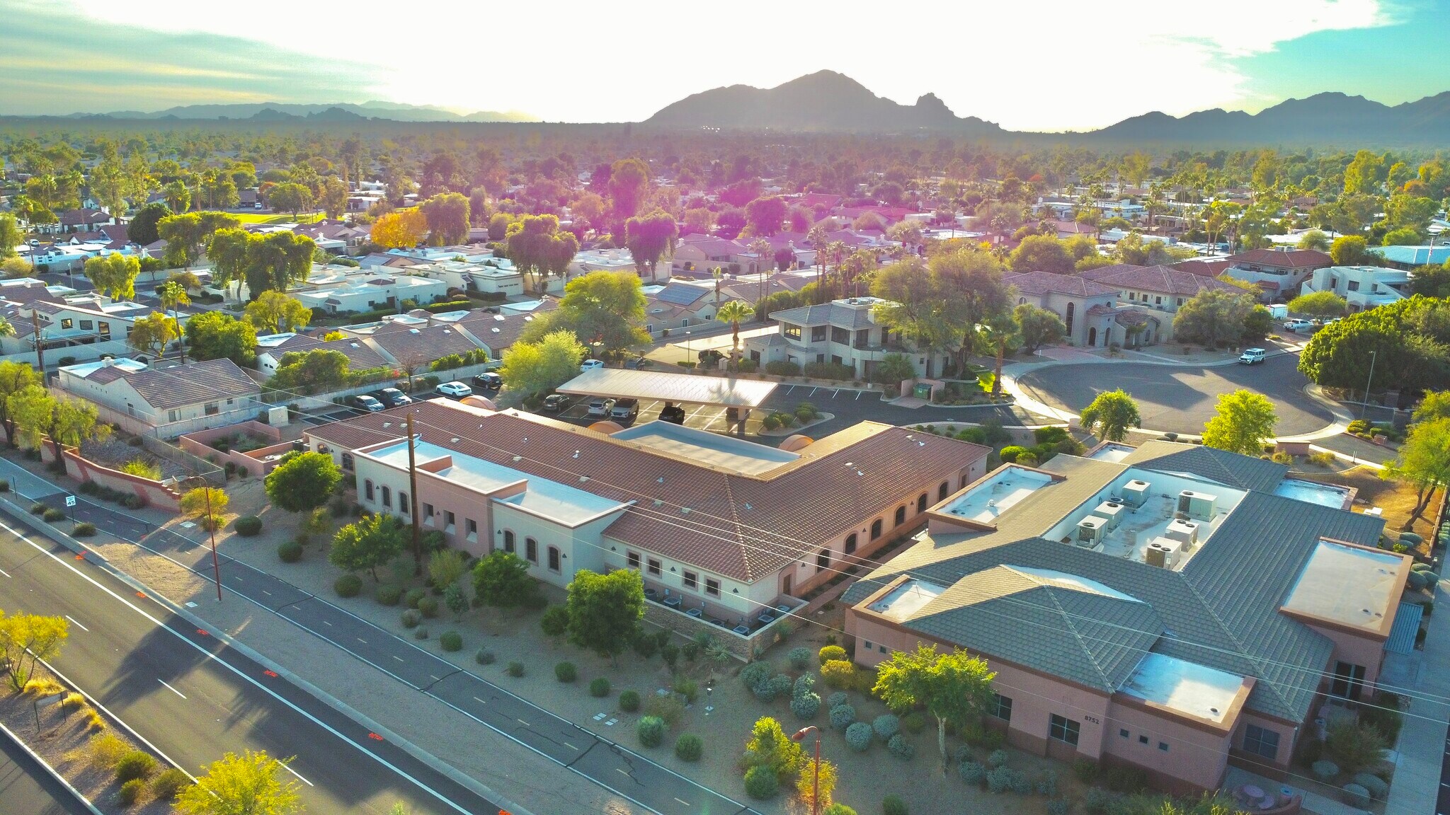 8767 E Via de Commercio, Scottsdale, AZ à louer Photo du bâtiment- Image 1 de 6