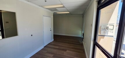 10918 Hesperia Rd, Hesperia, CA for lease Interior Photo- Image 2 of 15