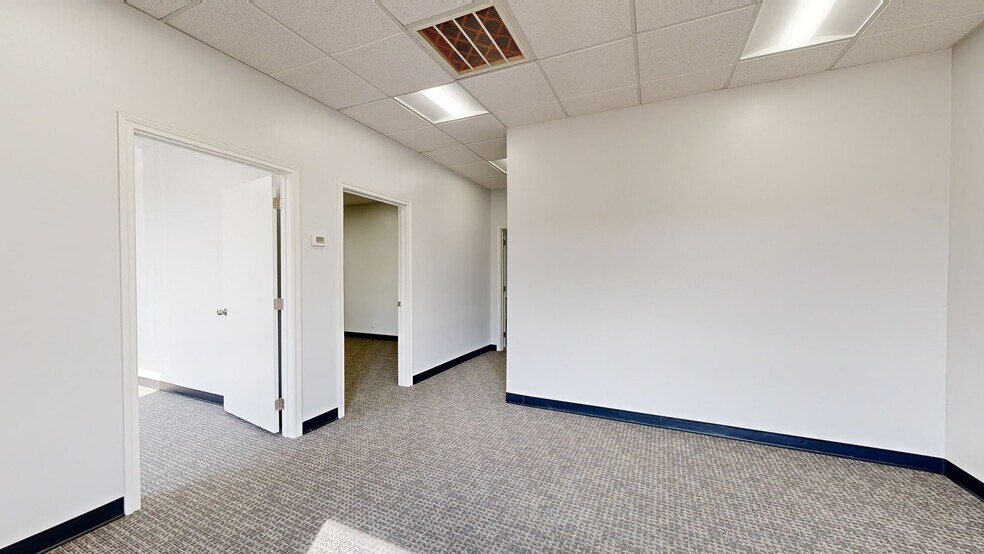 15534 W Hardy Rd, Houston, TX à louer - Numérisation 3D de Matterport - Image 3 de 33