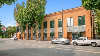 More details for 711 NE Halsey St, Portland, OR - Retail for Lease