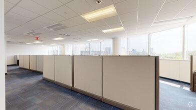 8609 Westwood Center Dr, Vienna, VA à louer Numérisation 3D de Matterport- Image 1 de 31