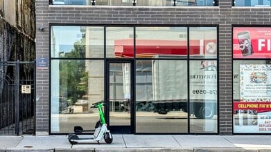 2351 W North Ave, Chicago, IL for lease Interior Photo- Image 2 of 10