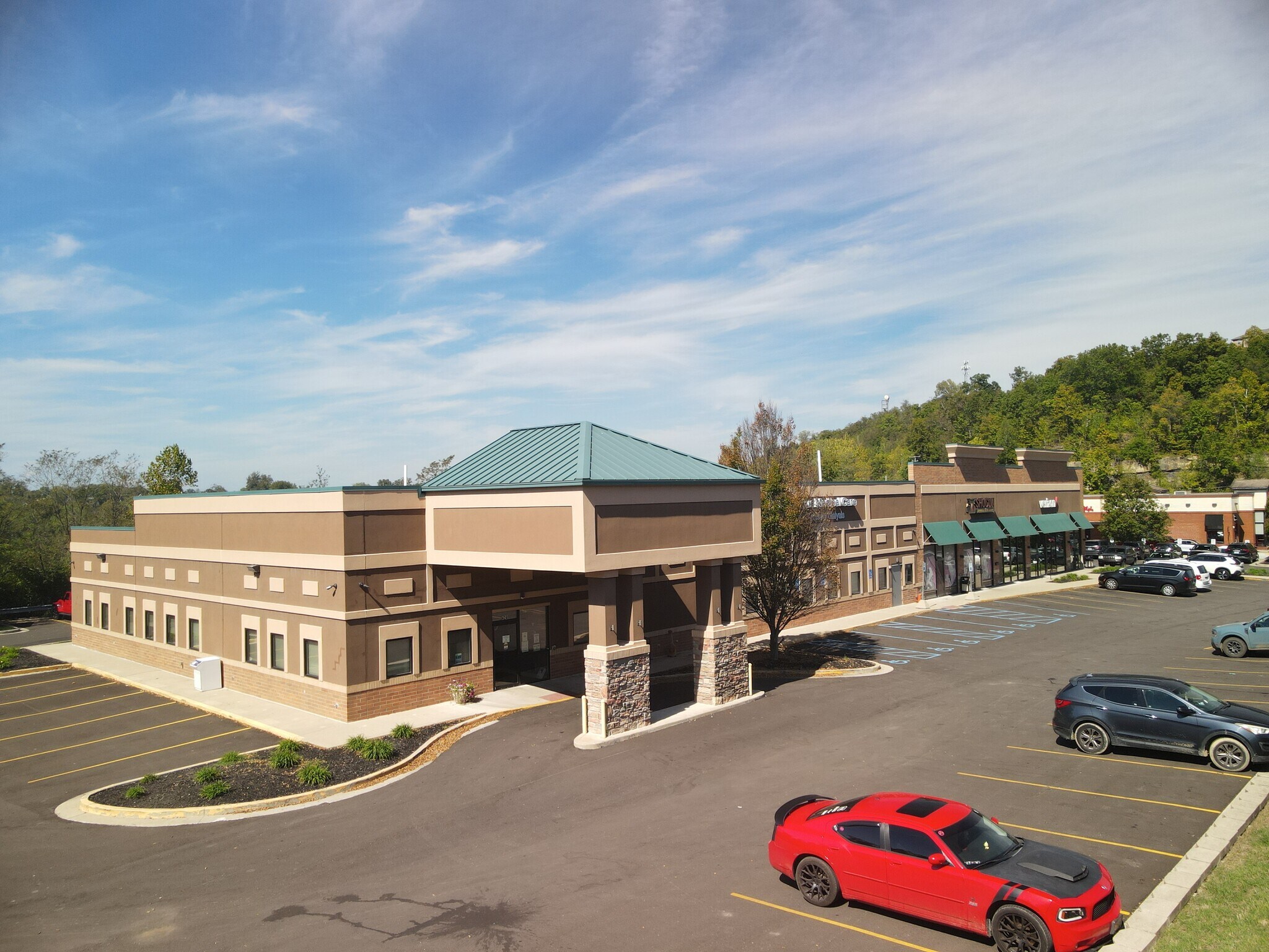 416-424 River Hill Dr, Ashland, KY for sale Building Photo- Image 1 of 3
