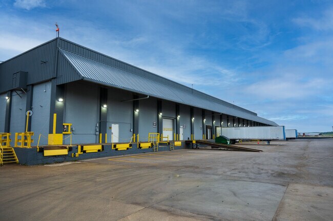 Plus de détails pour 1625 Saint George Rd, Evansville, IN - Industriel à louer