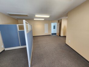 1076 Main St, Fishkill, NY for lease Interior Photo- Image 2 of 6