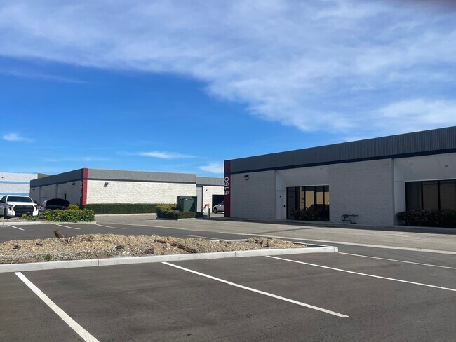 More details for 5150 Goldman Ave, Moorpark, CA - Industrial for Lease