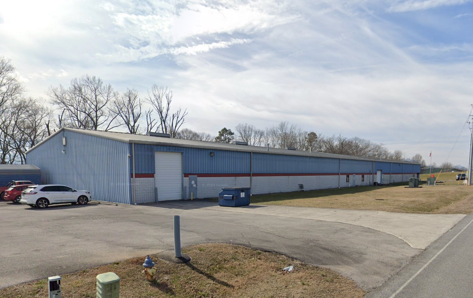 127 River Bend Dr, Sevierville, TN for lease Building Photo- Image 1 of 25