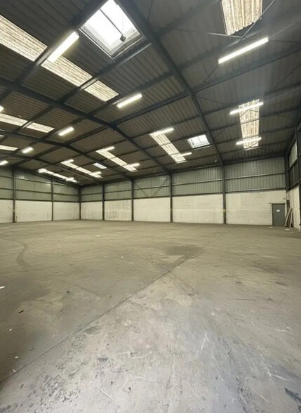 Industriel dans Meaux à vendre - Photo intérieure - Image 2 de 4