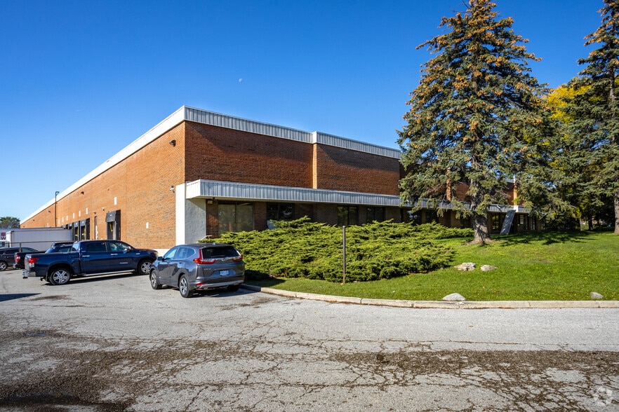 115 Commander Blvd, Toronto, ON for sale - Primary Photo - Image 1 of 1