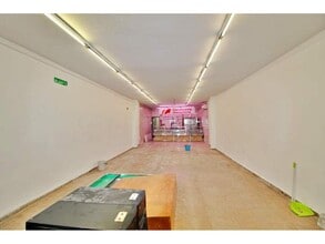 Retail in Sabadell, Barcelona for lease Interior Photo- Image 2 of 11