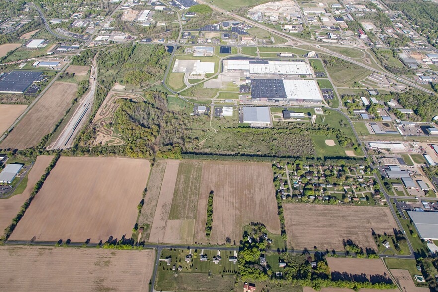 5000 Cork St, Kalamazoo, MI for lease - Building Photo - Image 3 of 3