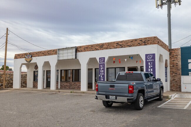 Plus de détails pour 3410-3414 Hondo Pass Dr, El Paso, TX - Bureau à louer