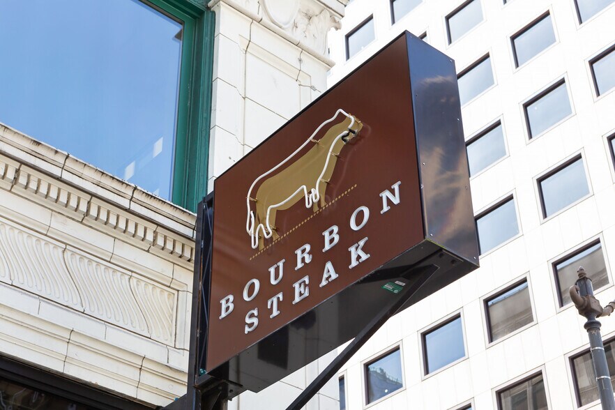 1425 4th Ave, Seattle, WA à louer - Photo du bâtiment - Image 3 de 12