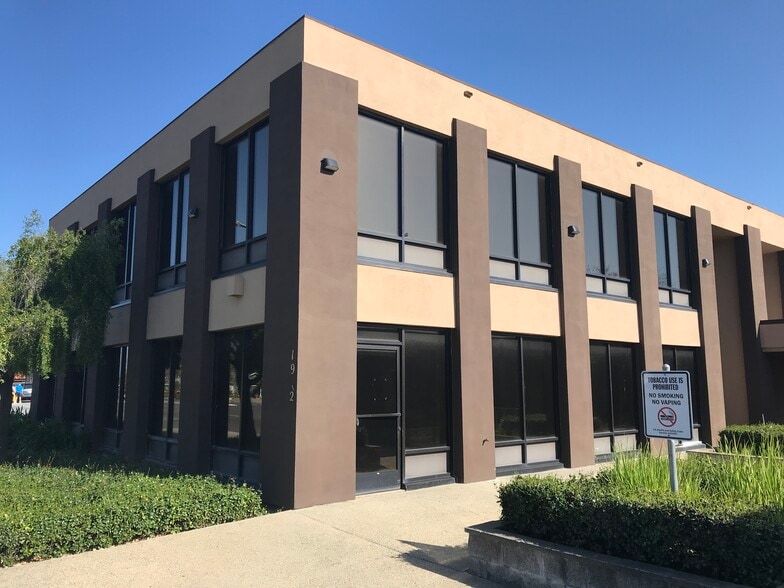 1952 Camden Ave, San Jose, CA for lease - Building Photo - Image 1 of 9