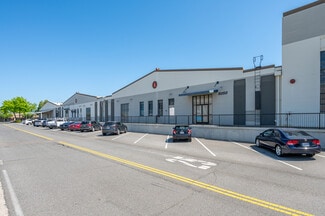 Plus de détails pour 5022 Bailey Loop, Mcclellan, CA - Bureau, Local d'activités à louer