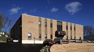 Plus de détails pour 630 Parkway Dr S, Broomall, PA - Bureau à louer