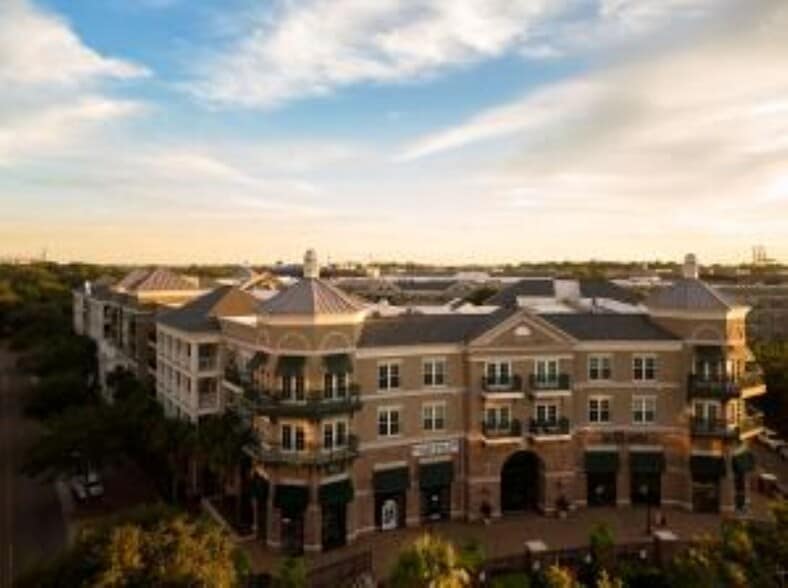 211 River Landing Dr, Charleston, SC for lease - Building Photo - Image 3 of 3