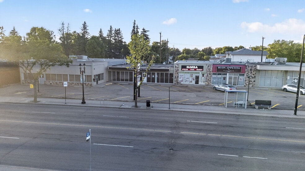 4316 118 Ave NW, Edmonton, AB à louer - Photo du bâtiment - Image 3 de 16