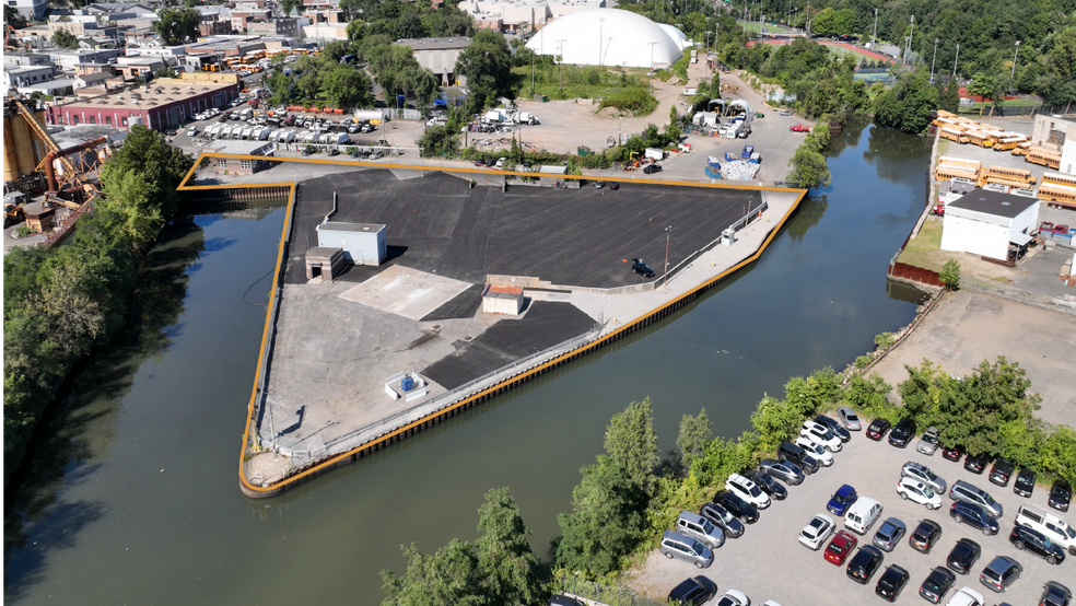 40 Canal St, Mount Vernon, NY for lease - Building Photo - Image 3 of 6