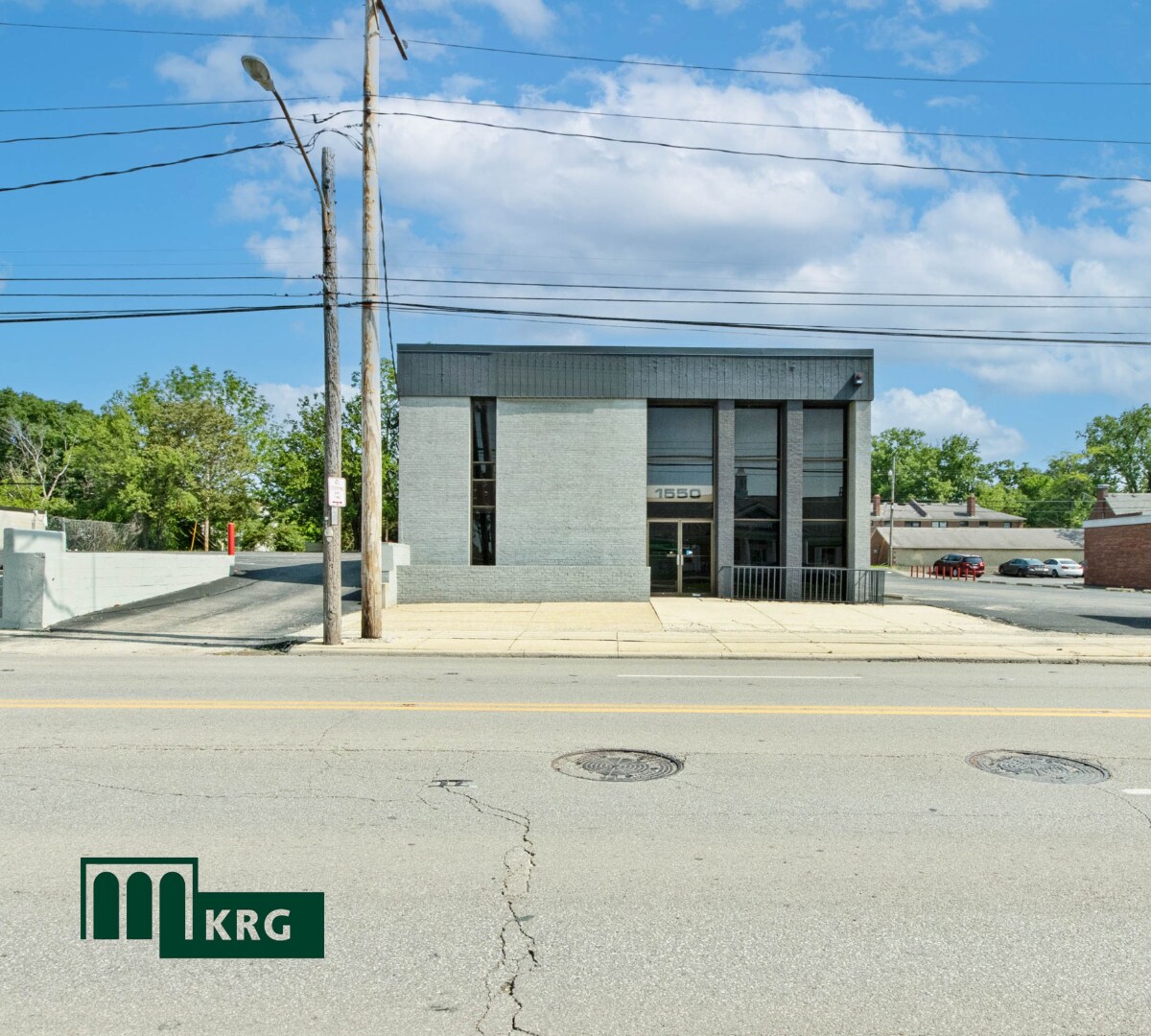 1550 W 5th Ave, Columbus, OH à louer Photo principale- Image 1 de 2