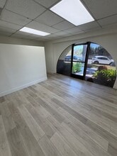 414 S Prospectors Rd, Diamond Bar, CA for lease Interior Photo- Image 2 of 19