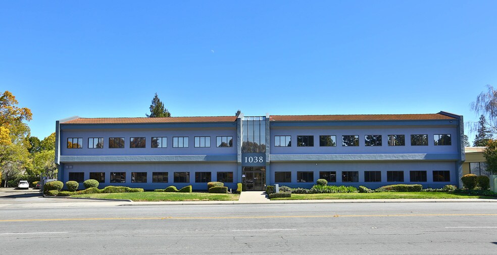1038 Leigh Ave, San Jose, CA à louer - Photo du bâtiment - Image 3 de 14