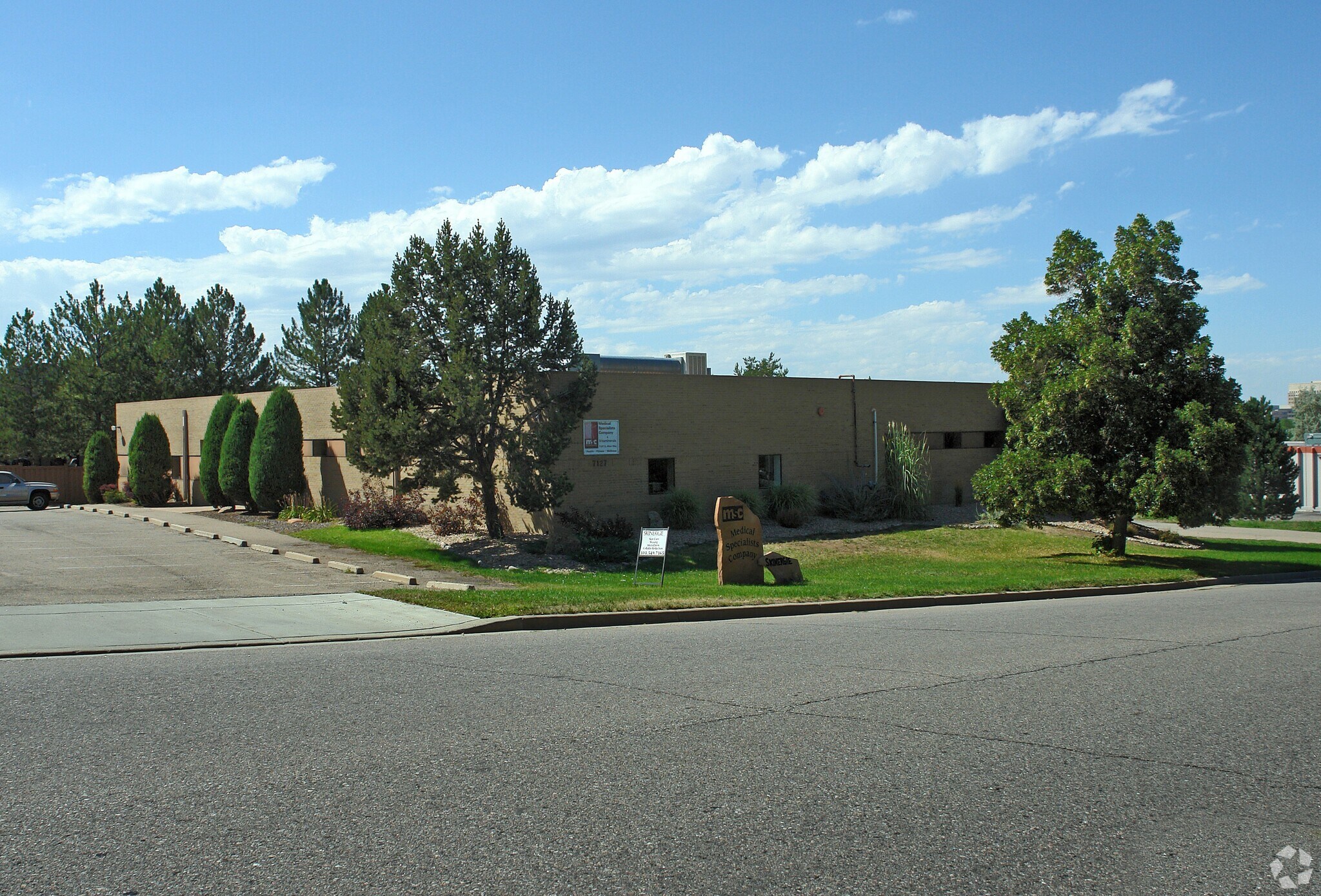 7127 S Alton Way, Centennial, CO à vendre Photo principale- Image 1 de 11