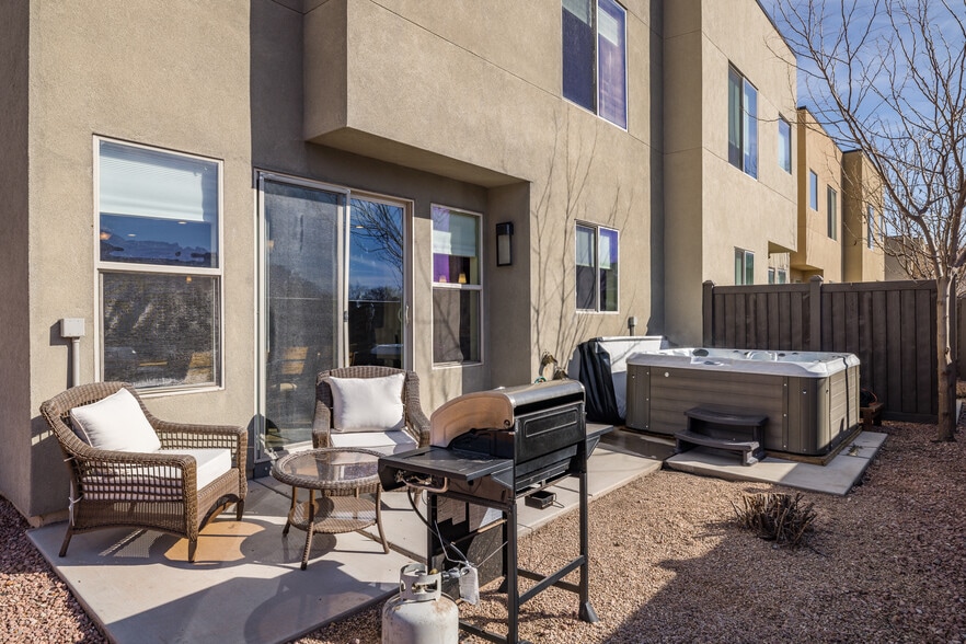 673 W 470 N, Moab, UT à vendre - Photo du bâtiment - Image 3 de 48