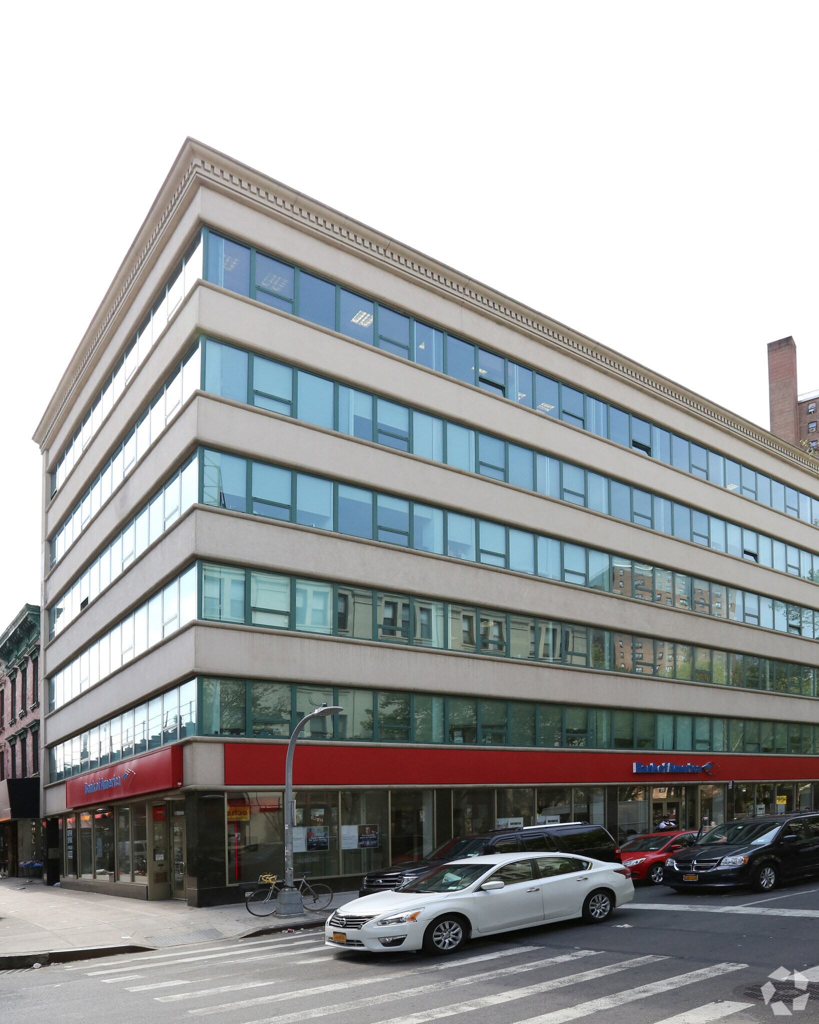 266 Broadway, Brooklyn, NY for lease Primary Photo- Image 1 of 23