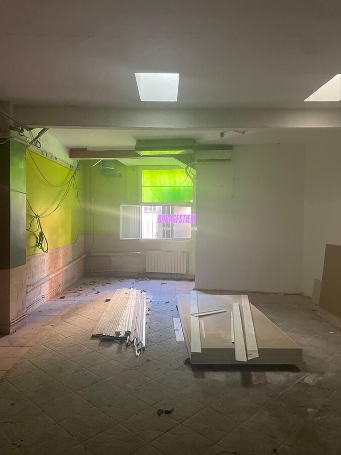 Badalona, BAR 08915 - Unit - -  - Interior Photo - Image 1 of 19