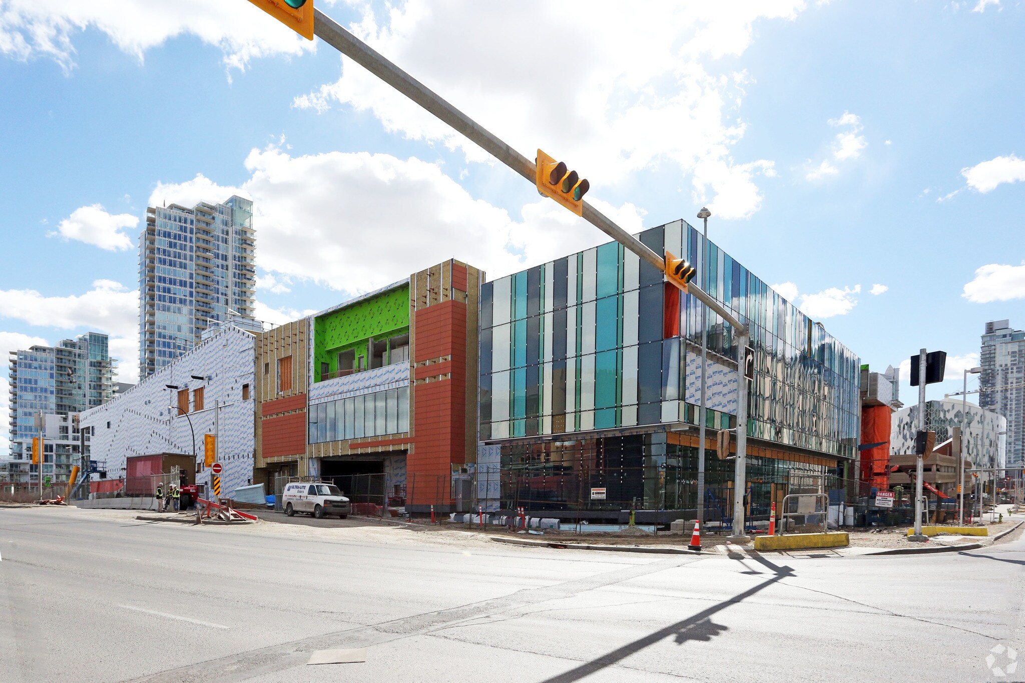 428 6th Ave, Calgary, AB for lease Building Photo- Image 1 of 2