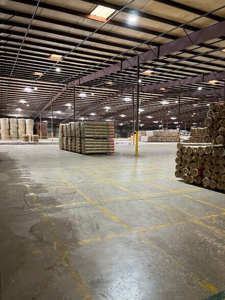 1051 E Main St, Lake City, SC à louer - Photo intérieure - Image 1 de 3