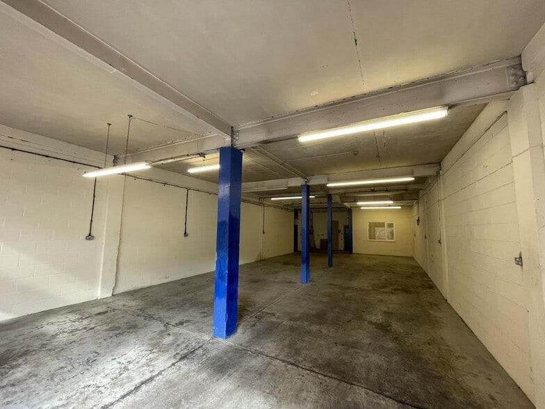 Whieldon Rd, Stoke On Trent for lease - Building Photo - Image 3 of 4