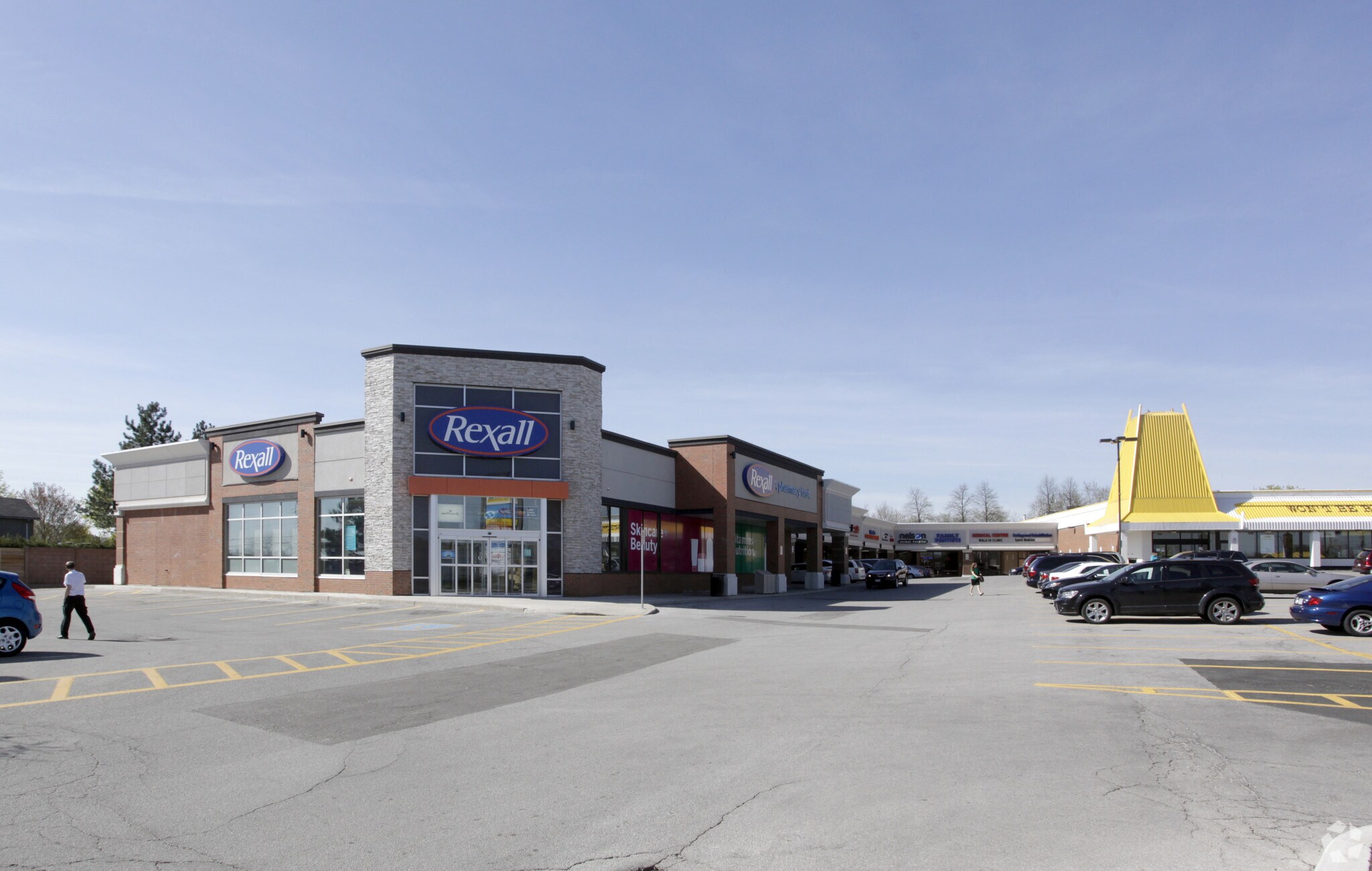 2400 Guelph Ln, Burlington, ON à vendre Photo du bâtiment- Image 1 de 1