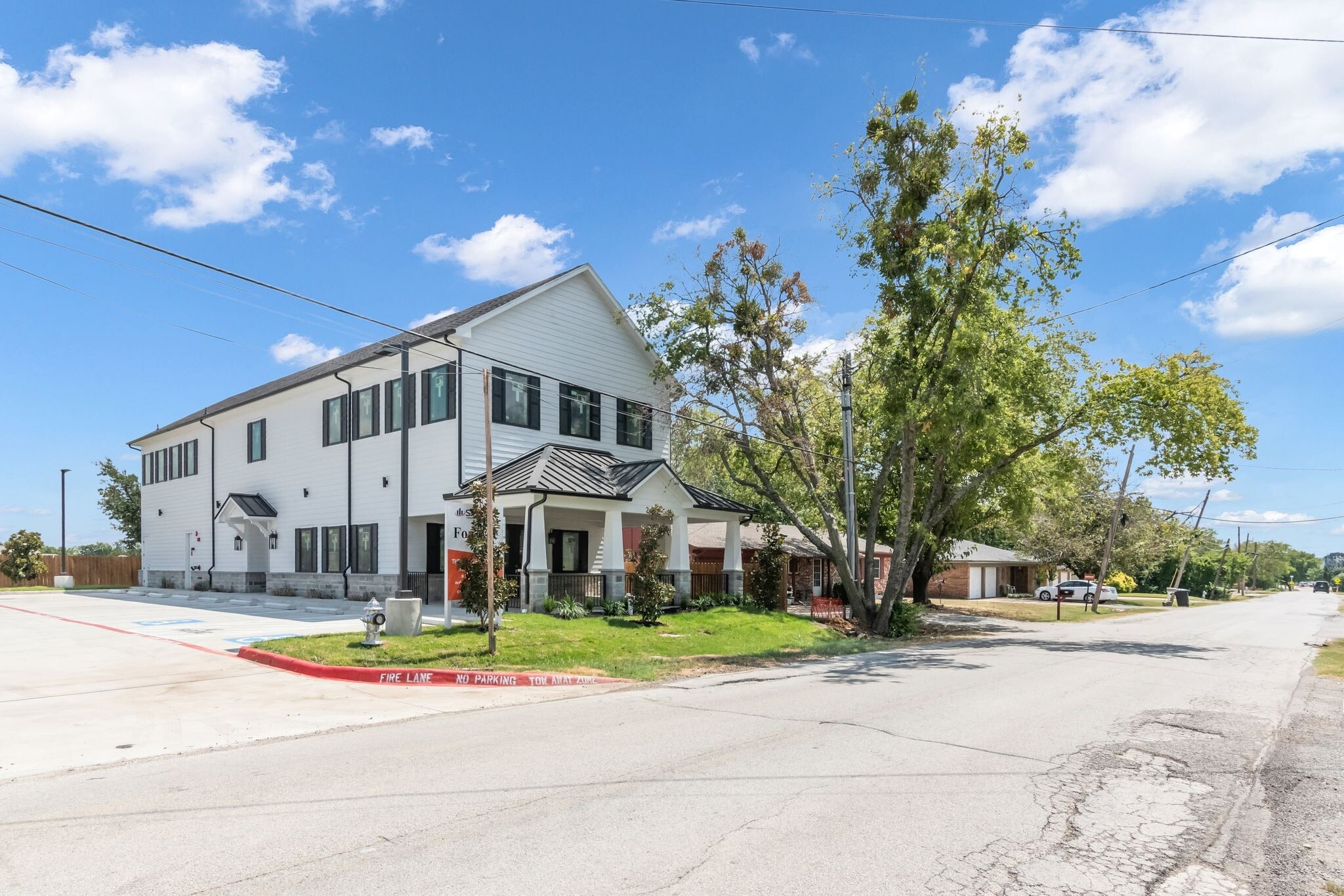 207 S Elm St, Keller, TX for sale Building Photo- Image 1 of 8