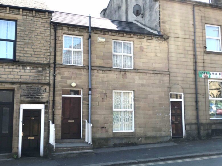 19 Greenhead Rd, Huddersfield à vendre Photo principale- Image 1 de 14