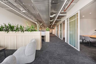 431 Bay St, Brighton for lease Interior Photo- Image 2 of 5