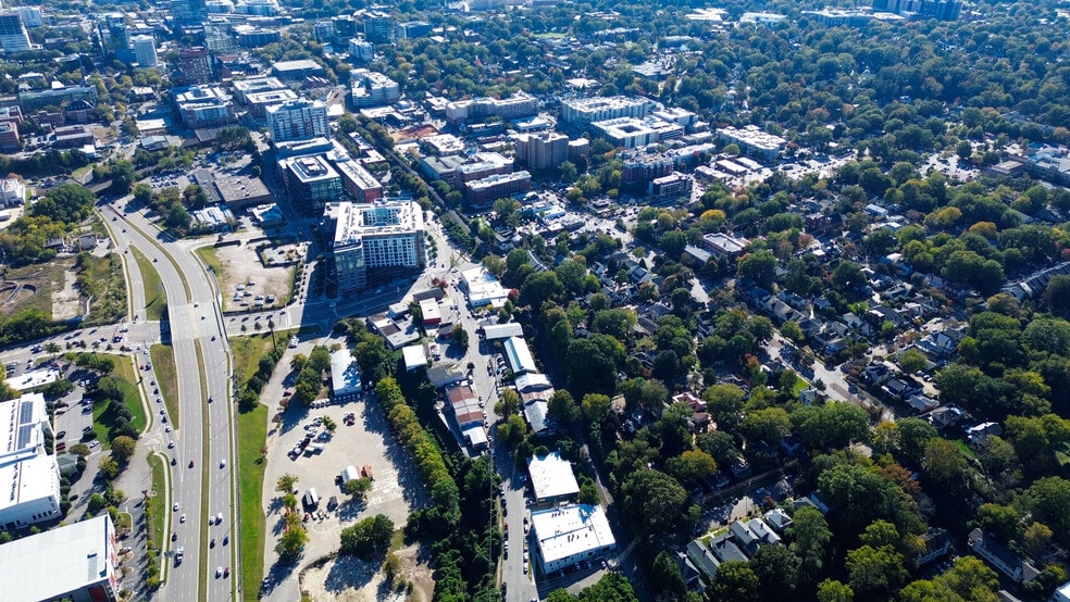 901 N West St, Raleigh, NC for lease - Building Photo - Image 3 of 9