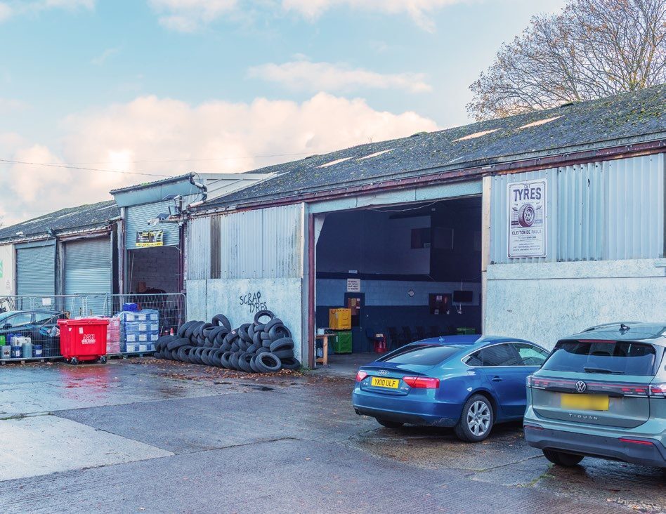 South Marston, South Marston for sale Primary Photo- Image 1 of 5