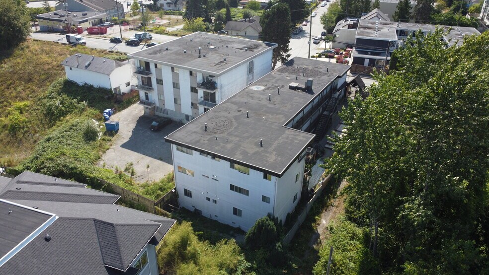 11682 224 St, Maple Ridge, BC à vendre - Photo du bâtiment - Image 2 de 3