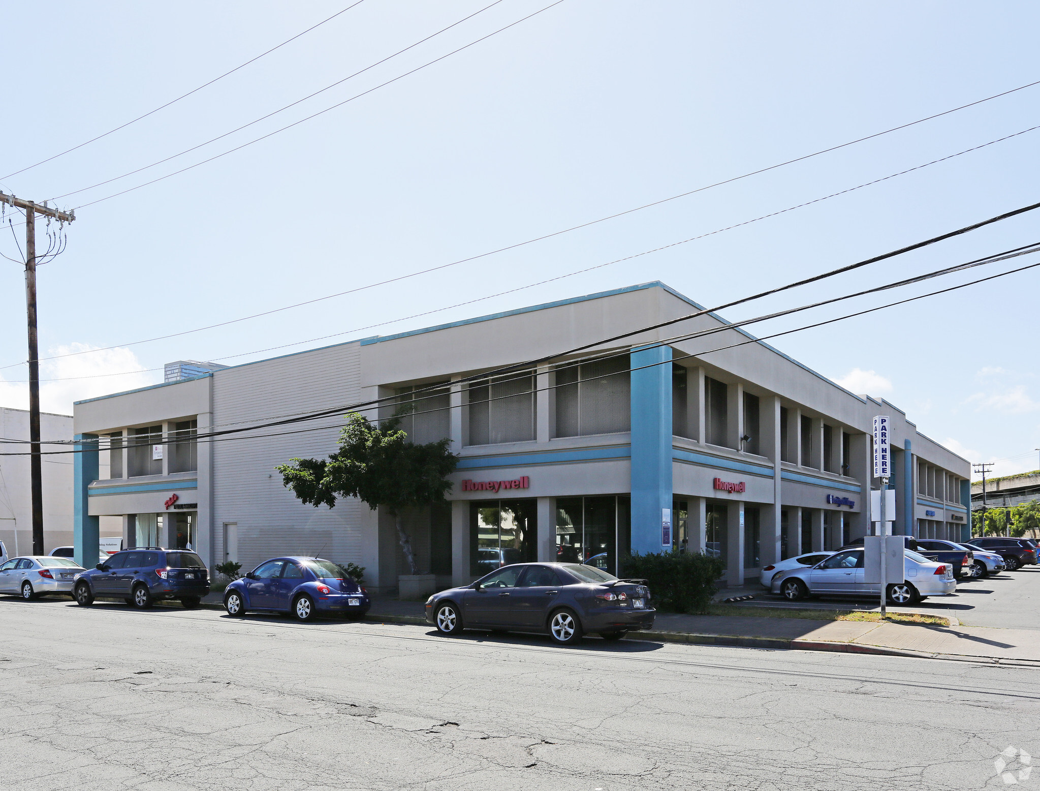 250 Ward Ave, Honolulu, HI à vendre Photo principale- Image 1 de 1