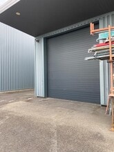 1 Avenue B, Saint-Priest for lease Interior Photo- Image 1 of 6