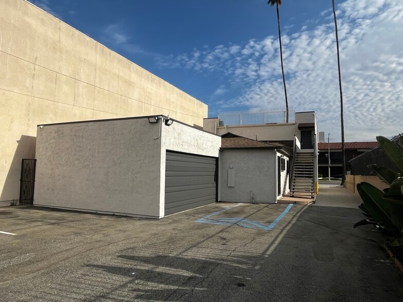1654 E 4th St, Santa Ana, CA for sale - Building Photo - Image 3 of 20